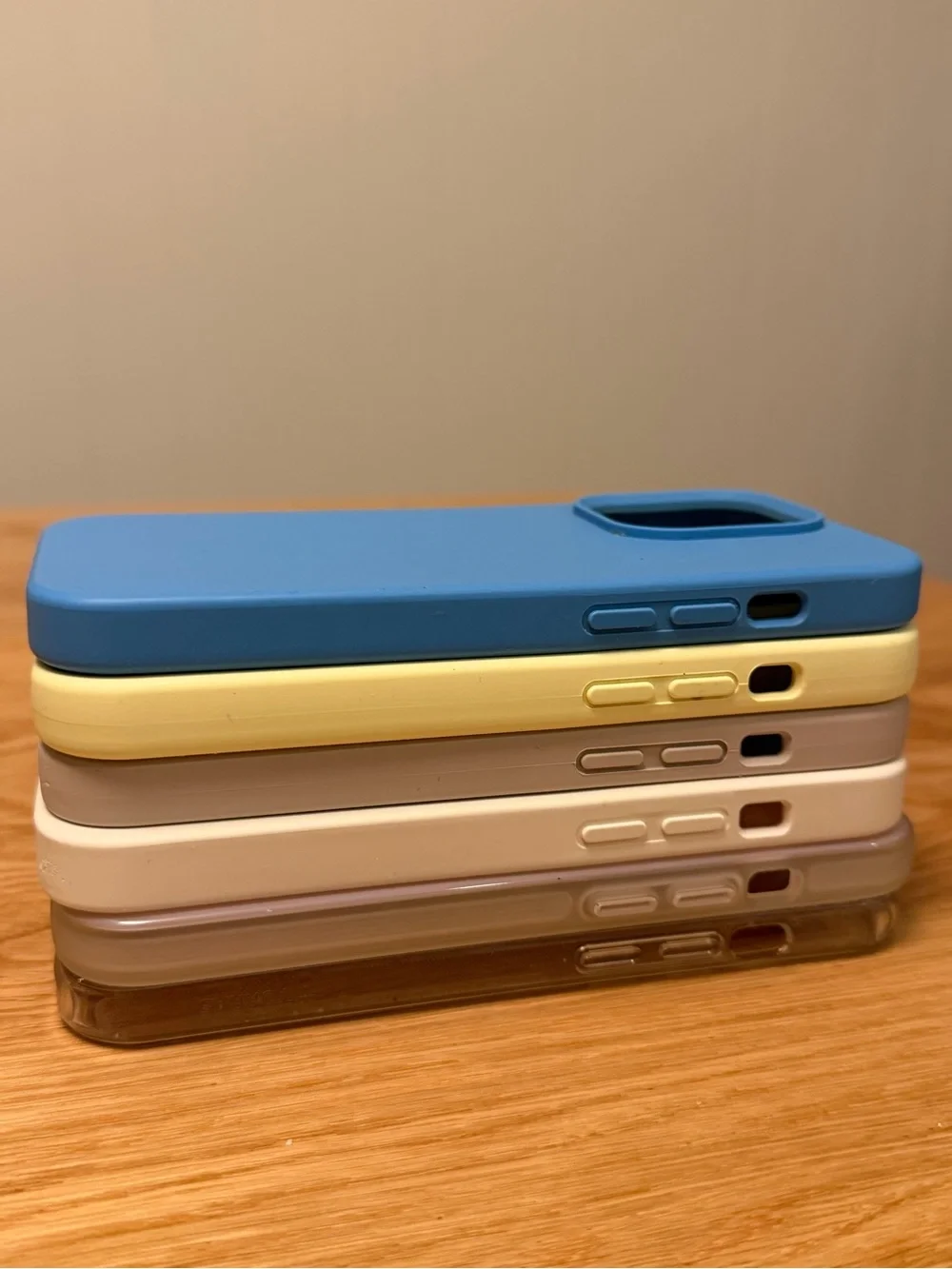 iPhone 14 Pro Phone Case Bundle (retail $75)